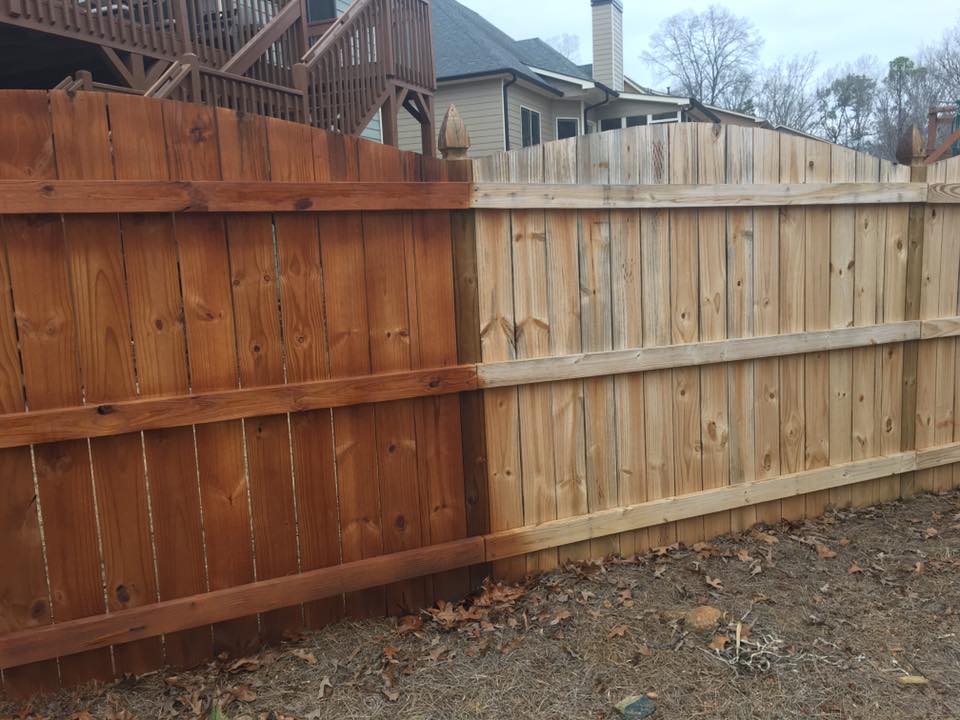 fence staining company Roswell GA